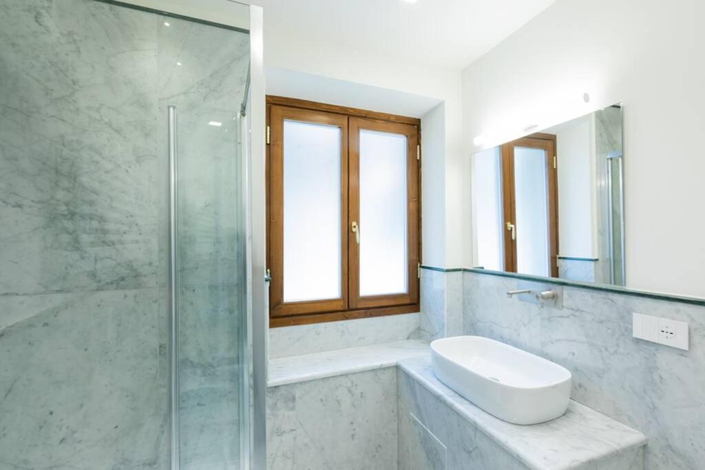 Apartment Ponte Vecchio Luxury Flat Florenz